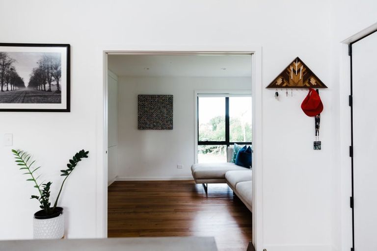 Photo of property in 17 Rogers Road, Bay View, Napier, 4104