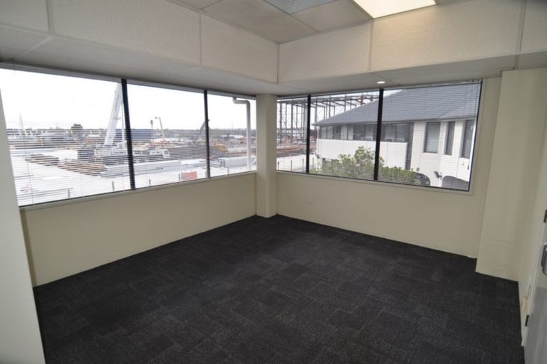 Photo of property in 1d Daytona Road, Henderson, Auckland, 0610