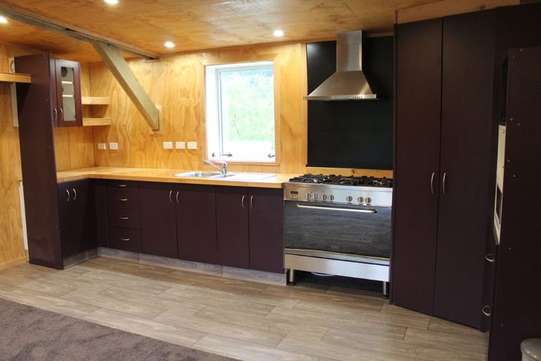 Photo of property in 981 Colyton Road, Bunnythorpe, Feilding, 4775