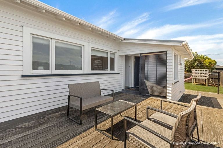 Photo of property in 42 King Street, Marton, 4710