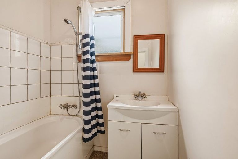 Photo of property in 7 Hawea Street, Ravensbourne, Dunedin, 9022