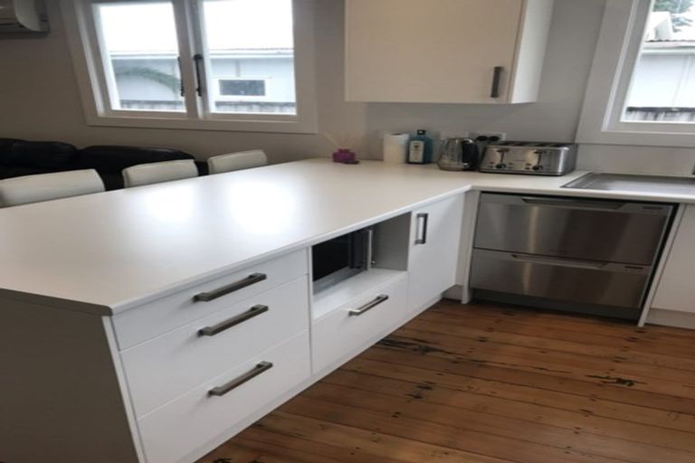 Photo of property in 63a Brois Street, Frankleigh Park, New Plymouth, 4310