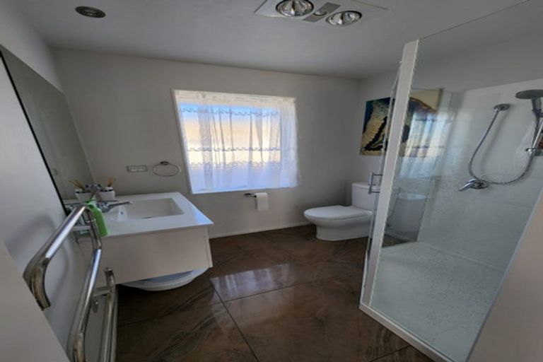 Photo of property in 72 Ottawa Road, Wainoni, Christchurch, 8061