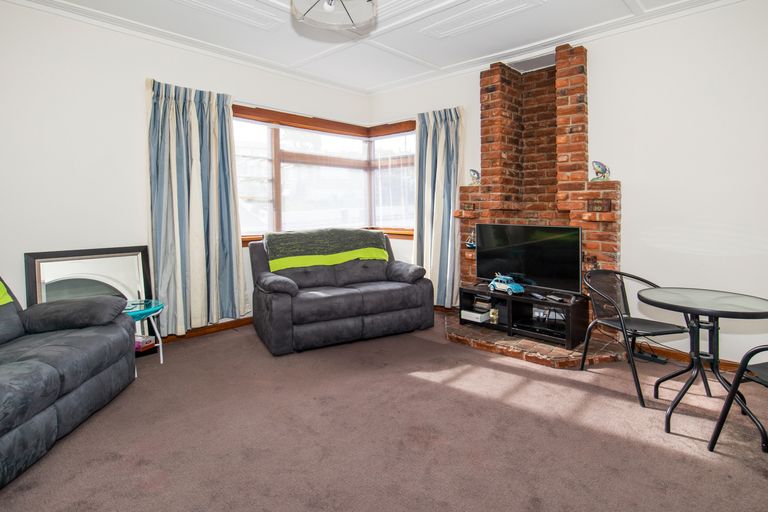 Photo of property in 1 Ashbury Avenue, Waimataitai, Timaru, 7910