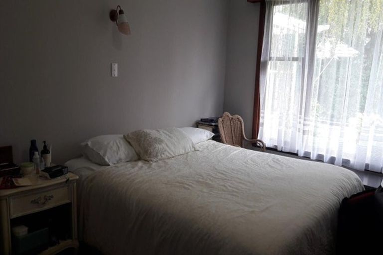 Photo of property in 121 Hamilton Avenue, Ilam, Christchurch, 8041