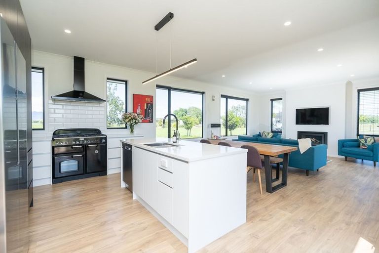 Photo of property in 133 Robson Road, Ngahinapouri, Hamilton, 3290