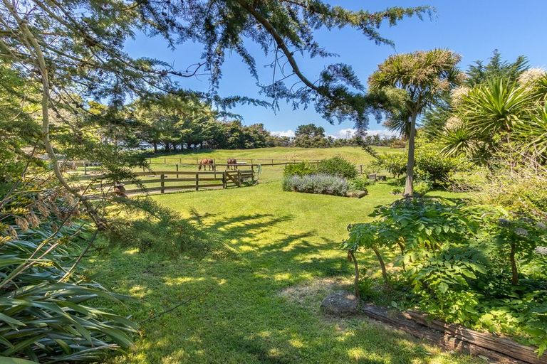 Photo of property in 191 Swamp Road, Te Horo, Otaki, 5581