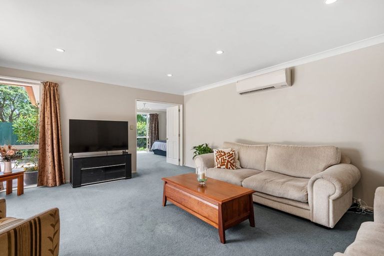Photo of property in 9 Blarney Place, Casebrook, Christchurch, 8051
