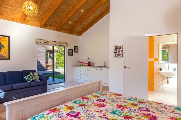 Photo of property in 28 Lady Cobham Grove, Anakiwa, Picton, 7281