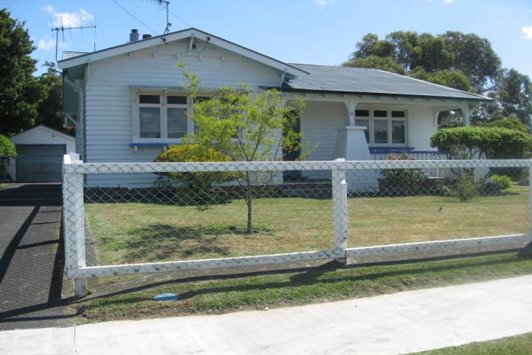 Photo of property in 3 Roberts Avenue, Aramoho, Whanganui, 4500