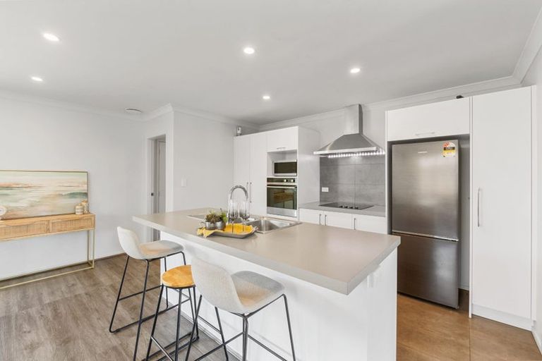 Photo of property in 4 Matawai Puna Drive, Pukekohe, 2120