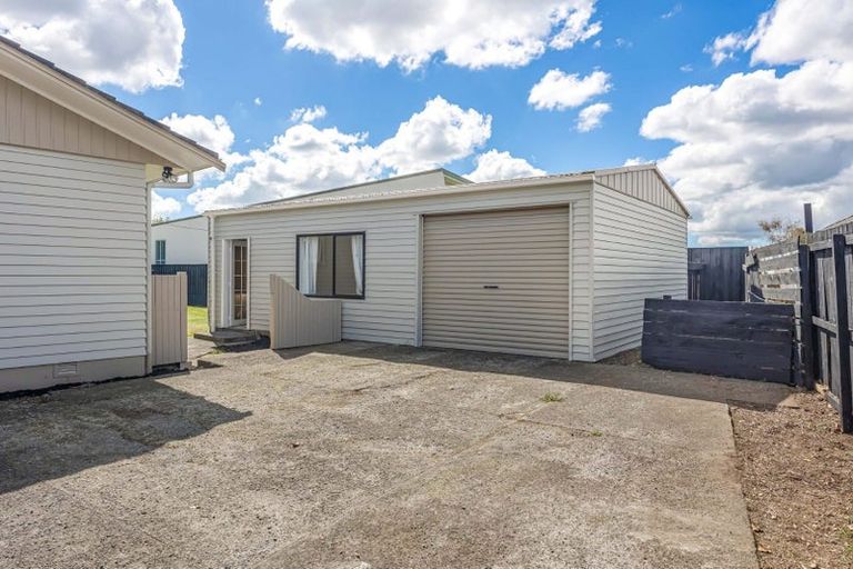 Photo of property in 17a Arnwood Street, Manurewa, Auckland, 2102