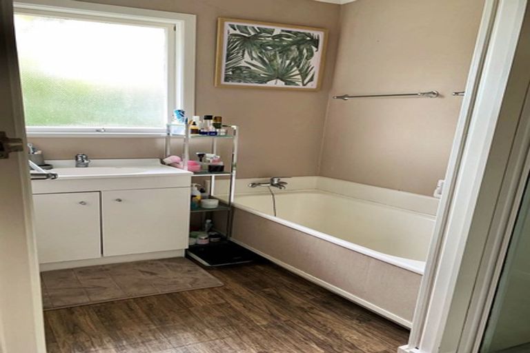 Photo of property in 13 Clematis Avenue, Pukete, Hamilton, 3200