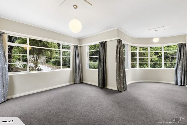 Photo of property in 13b Kim Street, Khandallah, Wellington, 6035