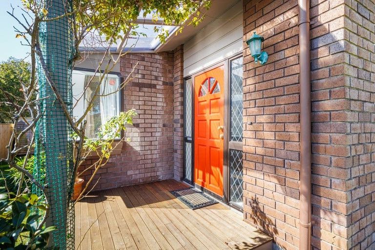 Photo of property in 42a Clifton Terrace, Fitzherbert, Palmerston North, 4410