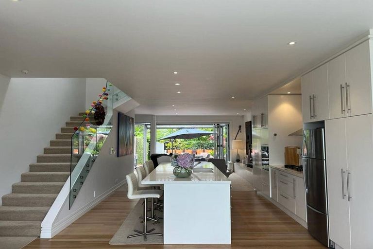 Photo of property in 3/7 Killarney Street, Takapuna, Auckland, 0622