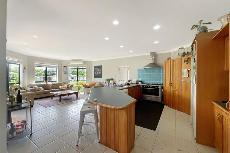 Photo of property in 6 Balmoral Drive, Terrace End, Palmerston North, 4410