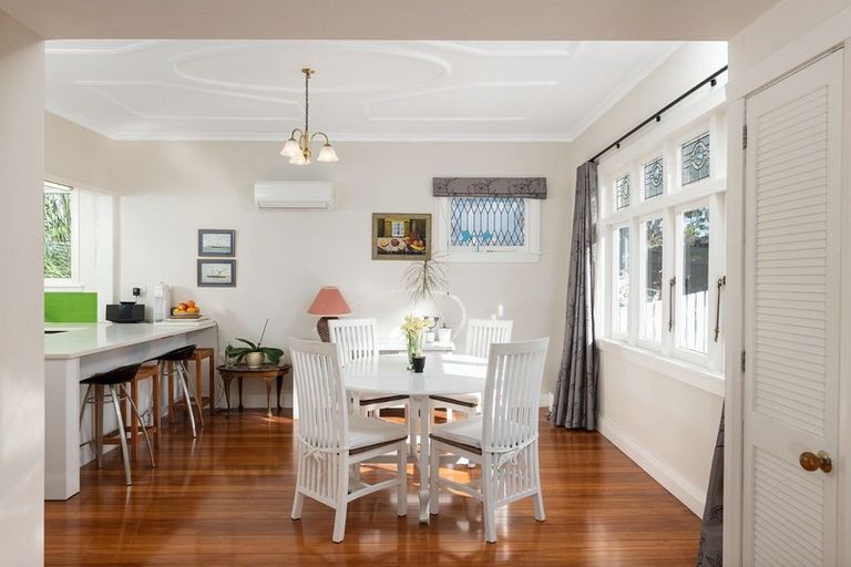 Photo of property in 25 Windsor Road, Bellevue, Tauranga, 3110