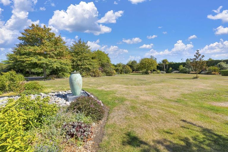 Photo of property in 15 Winter Road, Swannanoa, Rangiora, 7475