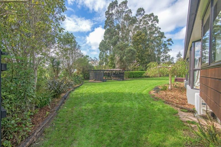 Photo of property in 267 Polson Hill Drive, Aokautere, Palmerston North, 4471