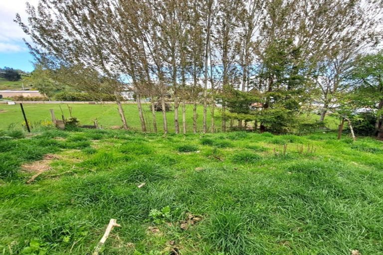 Photo of property in 22 Torquay Street, Kaitangata, 9210