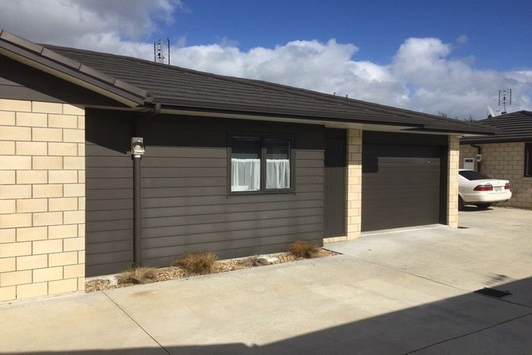 Photo of property in 2/3 Primrose Street, Frankton, Hamilton, 3204