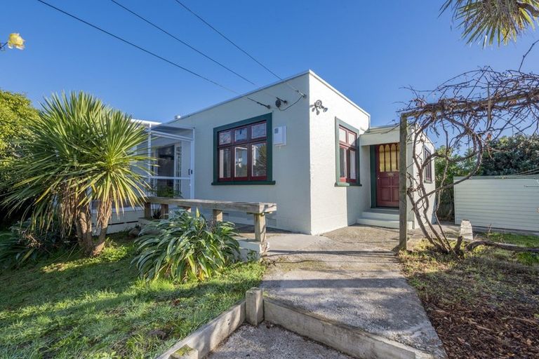 Photo of property in 15a Bell Street, Otaki, 5512