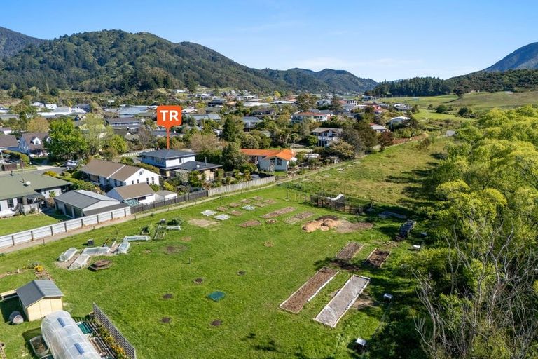 Photo of property in 16 The Anchorage, Waikawa, Picton, 7220