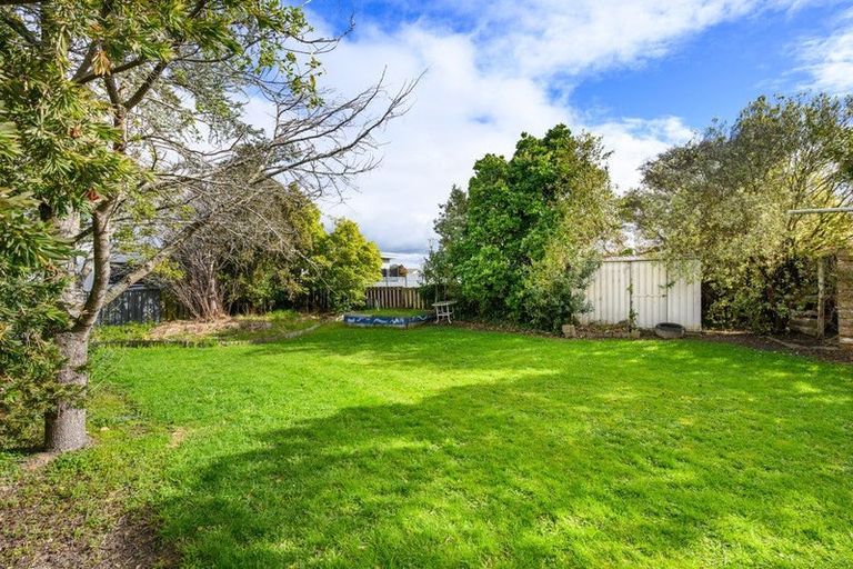 Photo of property in 21 Avon Street, Rongotea, 4476