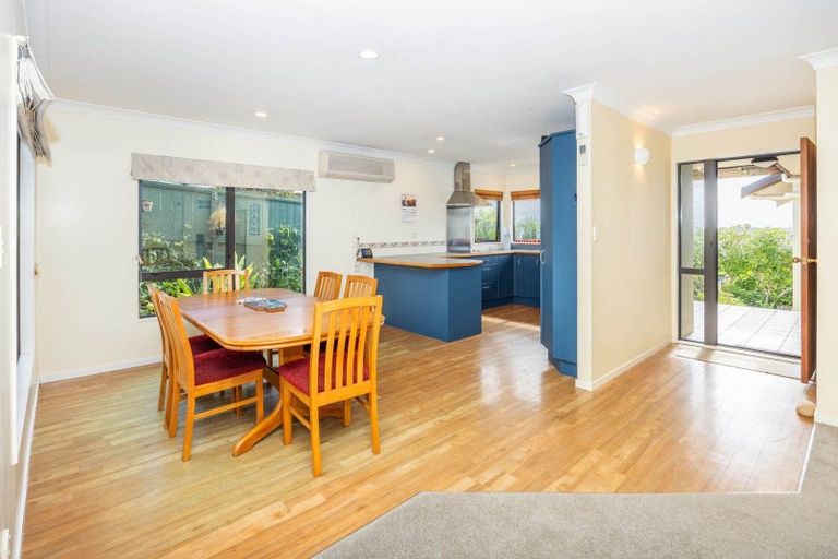 Photo of property in 24 Highgrove Drive, Grandview Heights, Hamilton, 3200