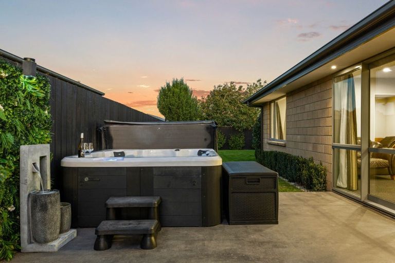 Photo of property in 25 Elba Crescent, Halswell, Christchurch, 8025