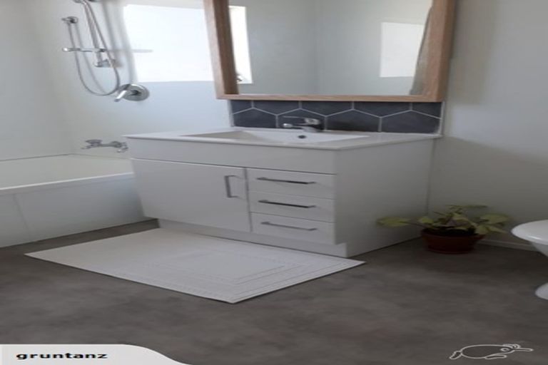 Photo of property in 59/3 Lanark Crescent, Tamatea, Napier, 4112