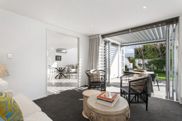 Photo of property in 3 Church Lane, Merivale, Christchurch, 8014