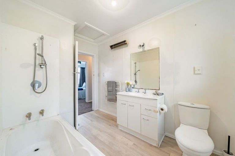 Photo of property in 21a Rimu Street, Naenae, Lower Hutt, 5011