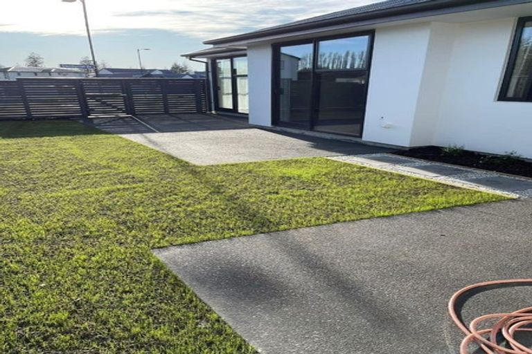 Photo of property in 27 Glenturret Drive, Casebrook, Christchurch, 8051