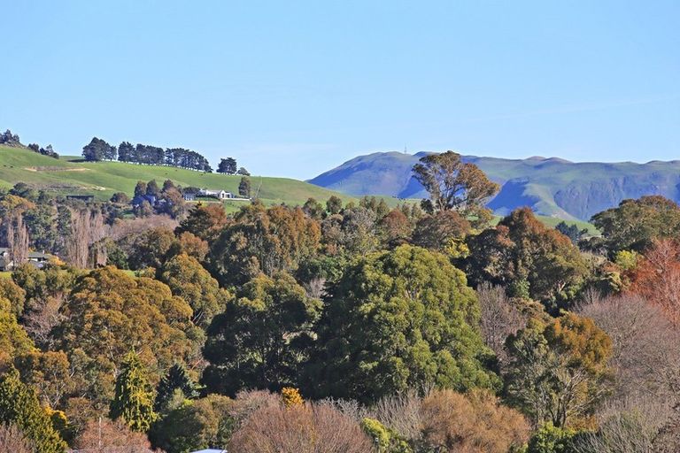 Photo of property in 15 Woodford Heights, Havelock North, 4130