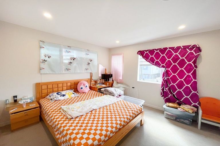 Photo of property in 16 Gecko Road, Hobsonville, Auckland, 0616