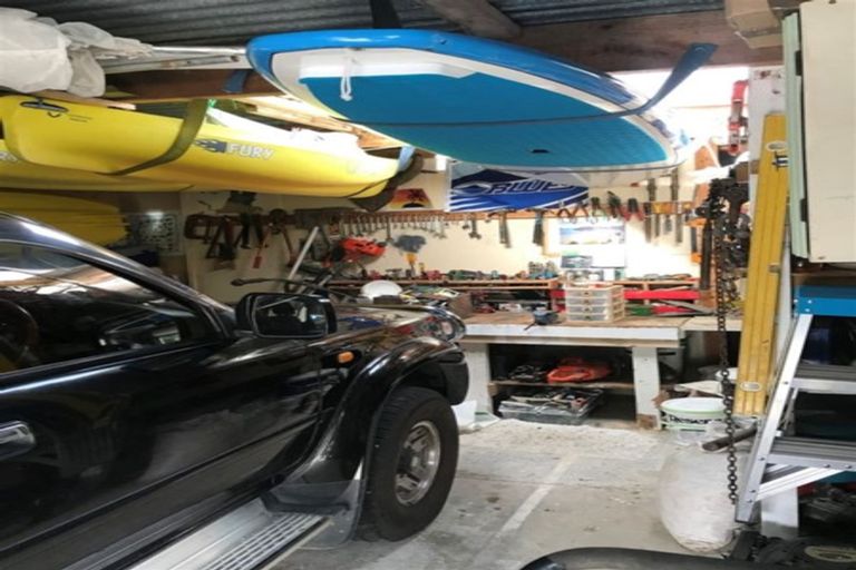 Photo of property in 281 Colville Road, Coromandel, 3584