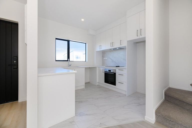 Photo of property in 7 Heketara Place, Papakura, 2110