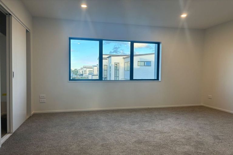 Photo of property in 54 Minhas Road, Papakura, 2110