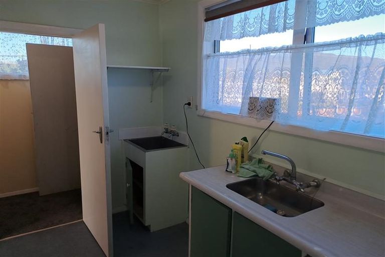 Photo of property in 6/15 Mudie Street, Alicetown, Lower Hutt, 5010