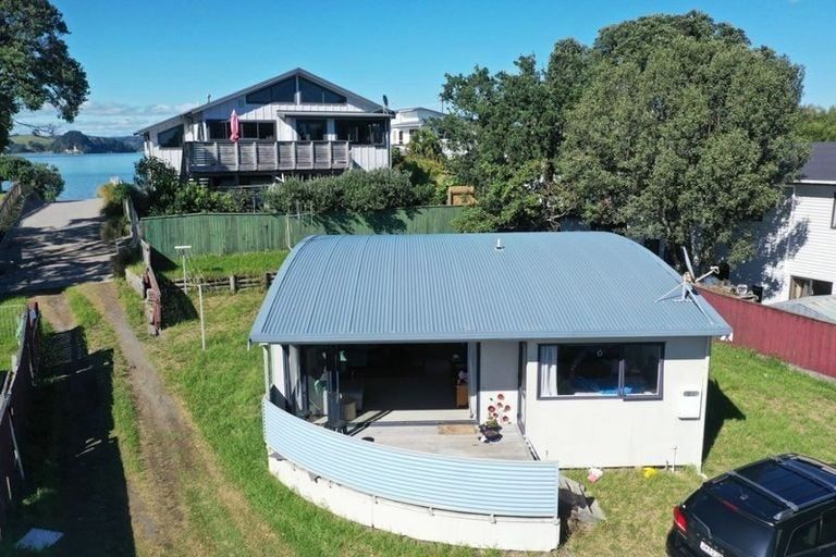 Photo of property in 338 Ocean Road, Ohope, 3121