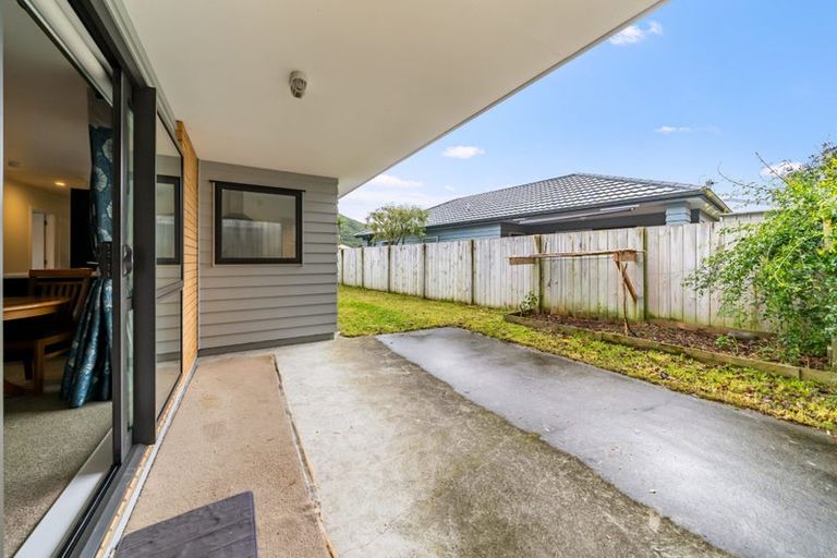 Photo of property in 75 Farmer Crescent, Taita, Lower Hutt, 5011
