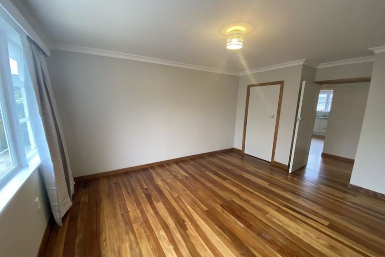 Photo of property in 148 Main Road, Tawa, Wellington, 5028
