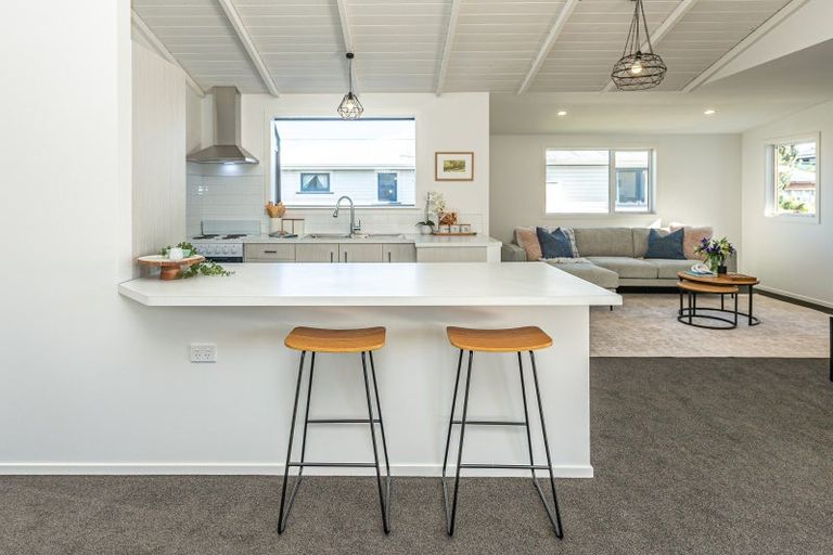 Photo of property in 4 Kupe Place, Castlecliff, Whanganui, 4501