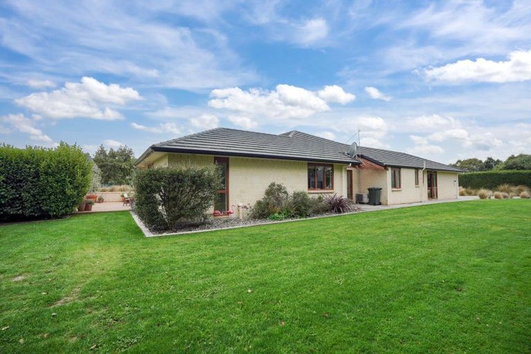 Photo of property in 14 Oreti Road, Otatara, Invercargill, 9879
