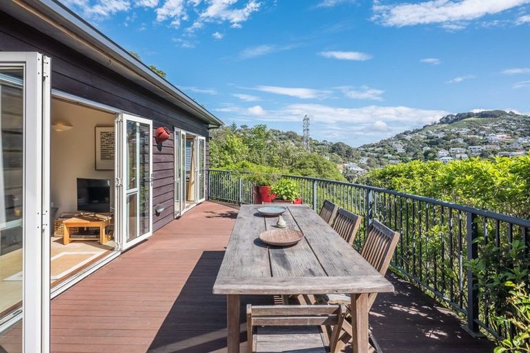 Photo of property in 79 Old Porirua Road, Ngaio, Wellington, 6035