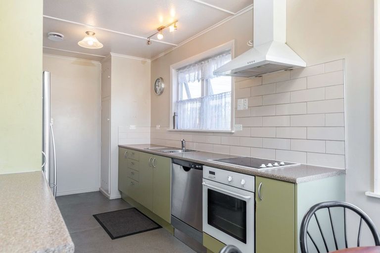 Photo of property in 35 Hutcheson Street, Mayfield, Blenheim, 7201