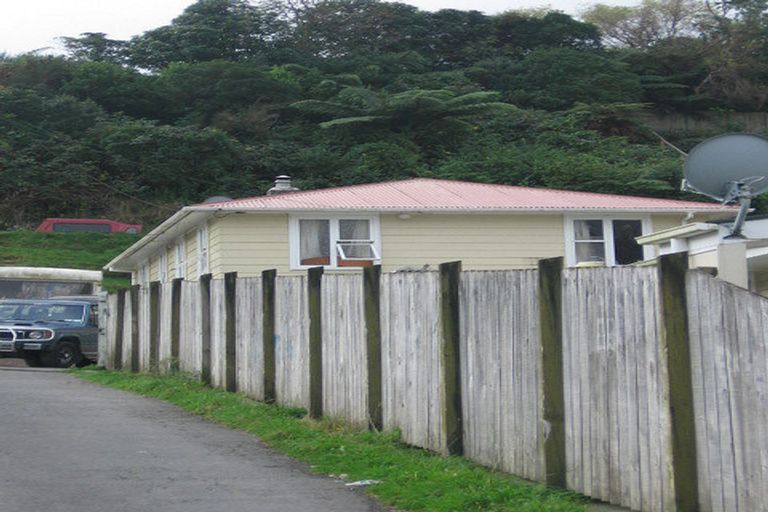 Photo of property in 44 Hanson Grove, Stokes Valley, Lower Hutt, 5019
