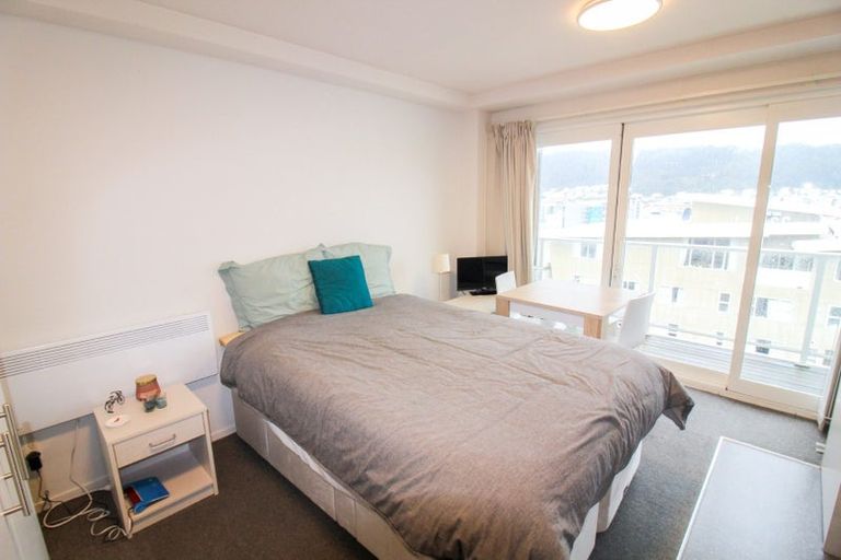 Photo of property in The Peak Apartments, 1001/170 Taranaki Street, Te Aro, Wellington, 6011